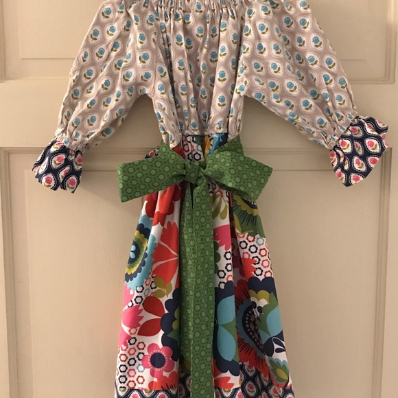 Boutique 5T girls dress - Picture 4 of 4