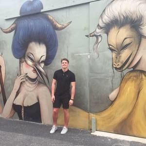 Meet your Posher, Taylor