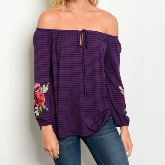 ❗️last 2! S, M purple stripe with embroidery top - Picture 3 of 7