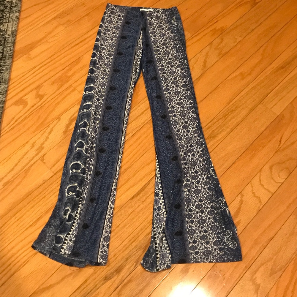 Honey Punch Bell Bottom Stretch Paisley Pants