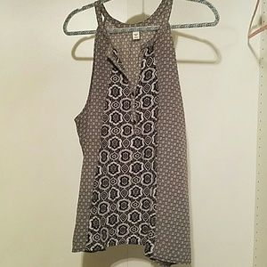 Sleeveless Old Navy Tank