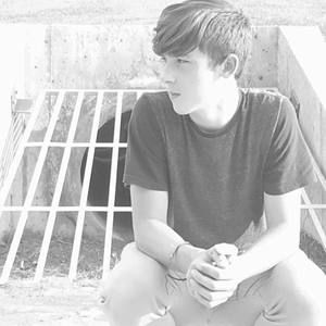 Meet your Posher, Dylan