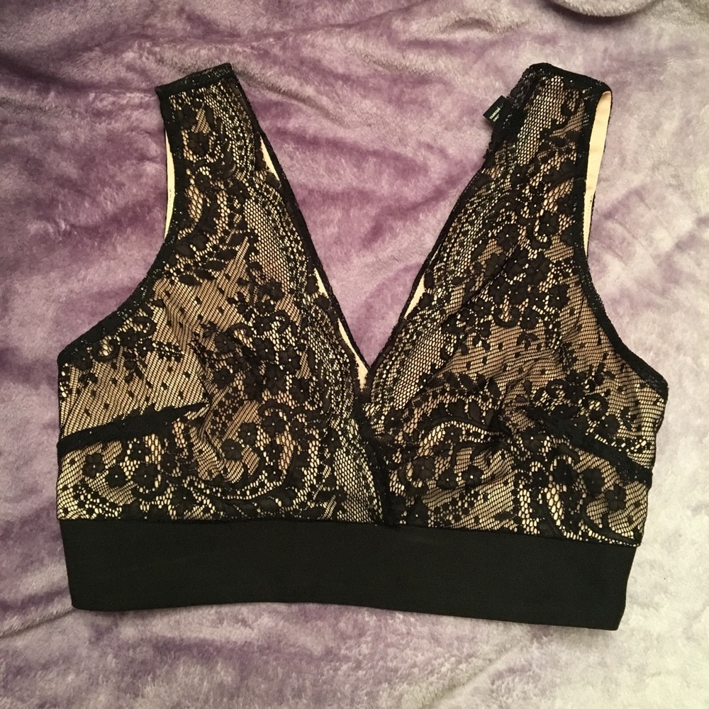 Lace crop top