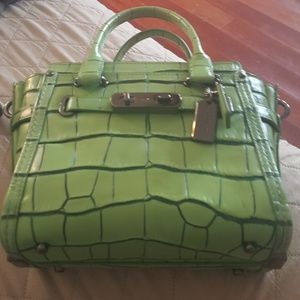 BN coach bag with matching sunglasses