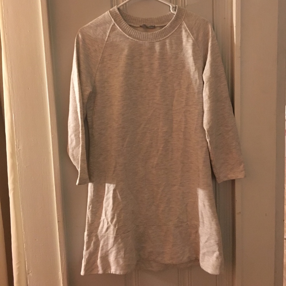 Sweatshirt dress