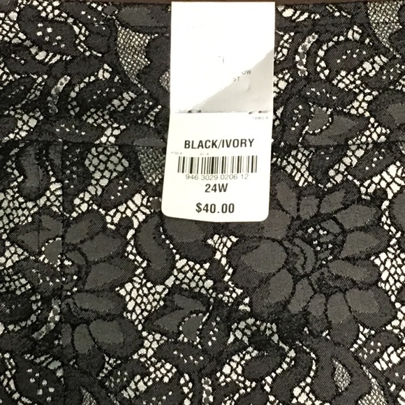 Lace Overlay Skirt - Picture 3 of 4