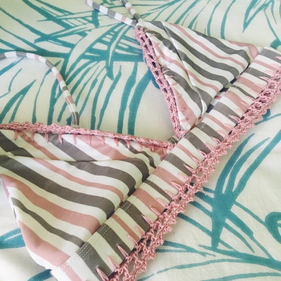 Tularosa bikini top - Picture 2 of 7