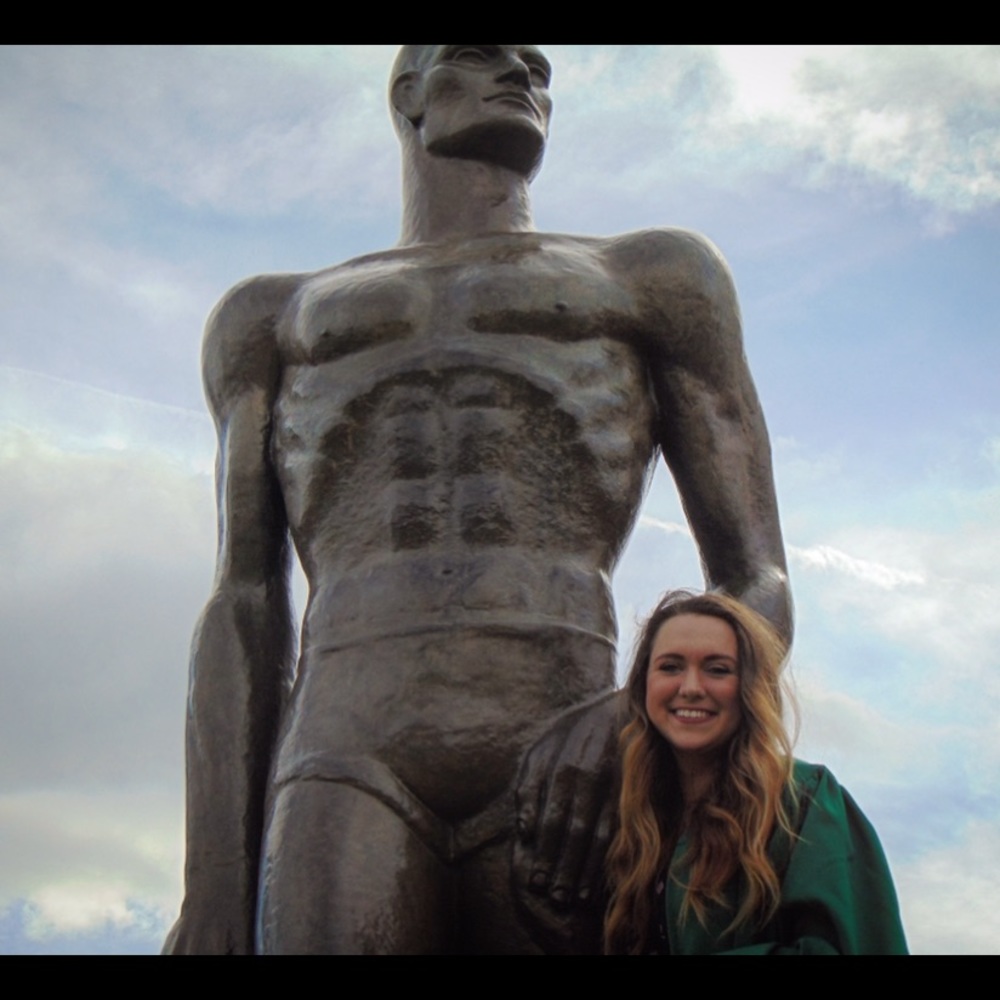 Meet your Posher, Delaney