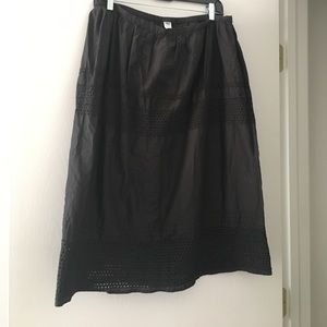 Black eyelet midi skirt Old Navy large