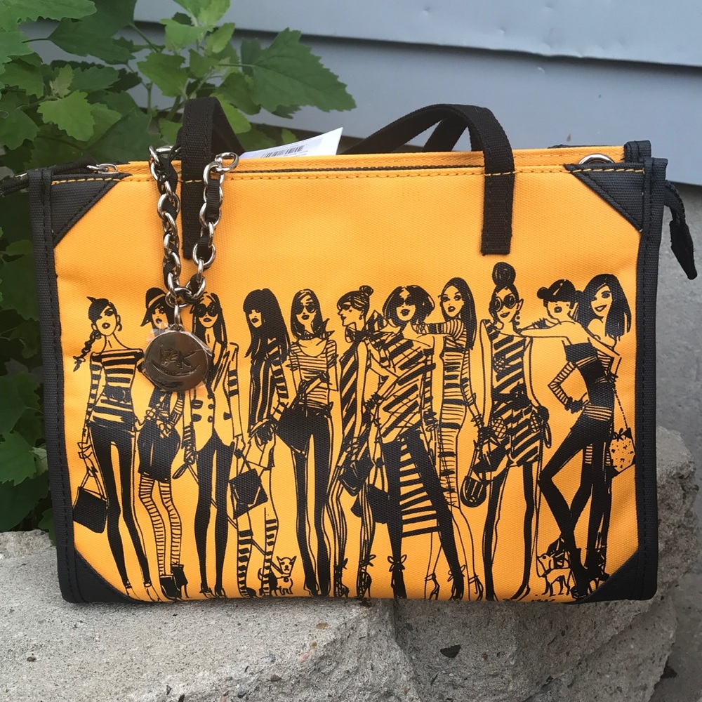 IZAK New York "Save the Bees " 🐝 Purse