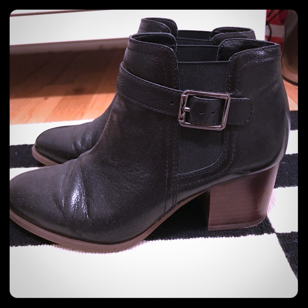 Mid-heel black booties - PERFECT FOR FALL
