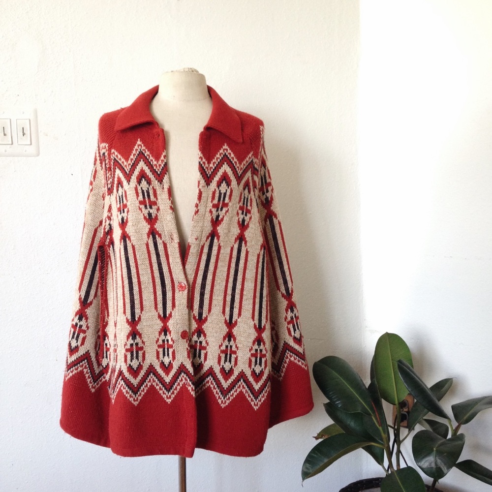 Vintage Sweater Cape - Picture 1 of 5