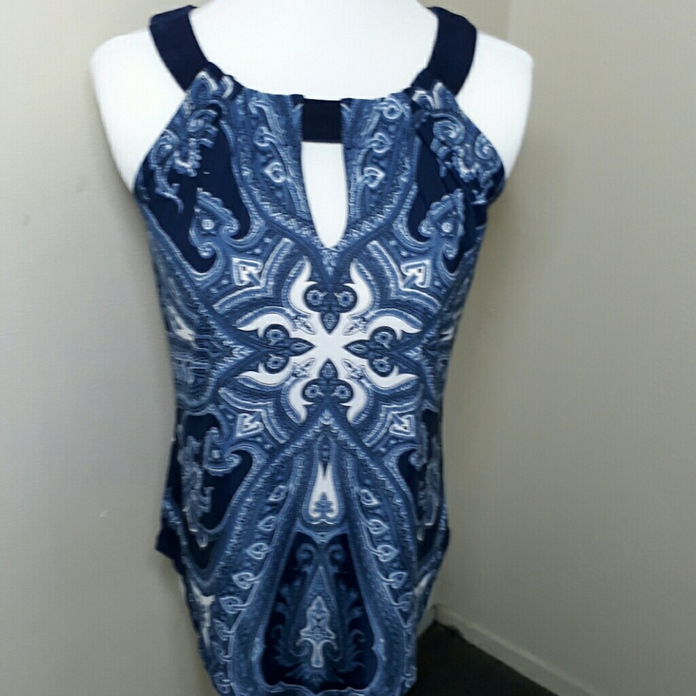 🎈NEW INC international concepts Halter Top