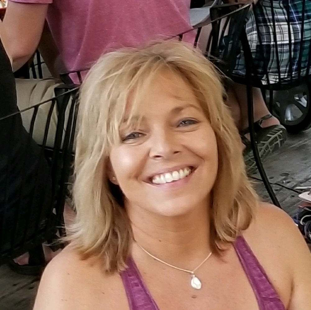 Meet your Posher, Tina