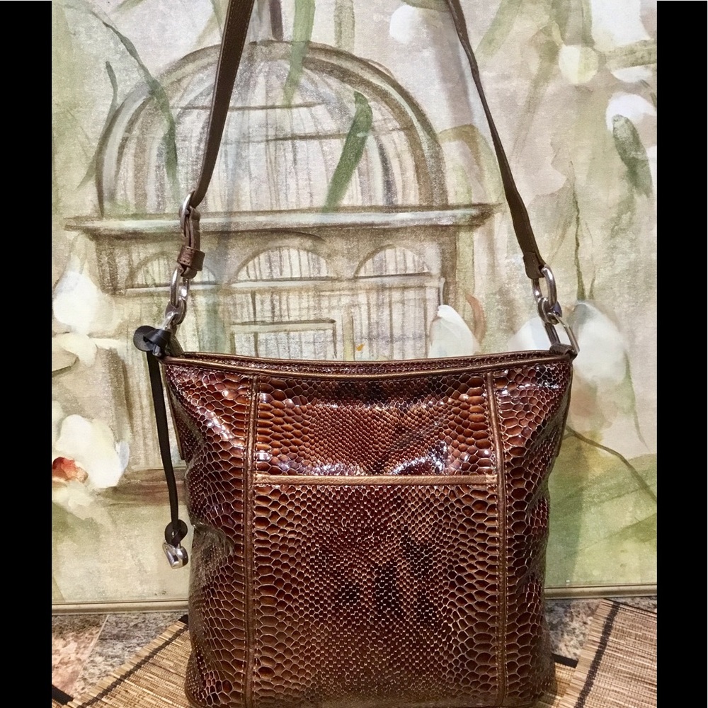 BRIGHTON BROWN PATENT LEATHER HANDBAG