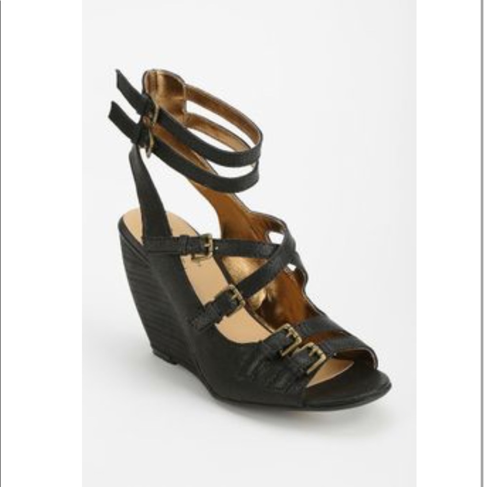 Seychelles Escape Strappy Wedge Sandal