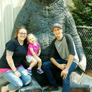 Meet your Posher, Cassandra