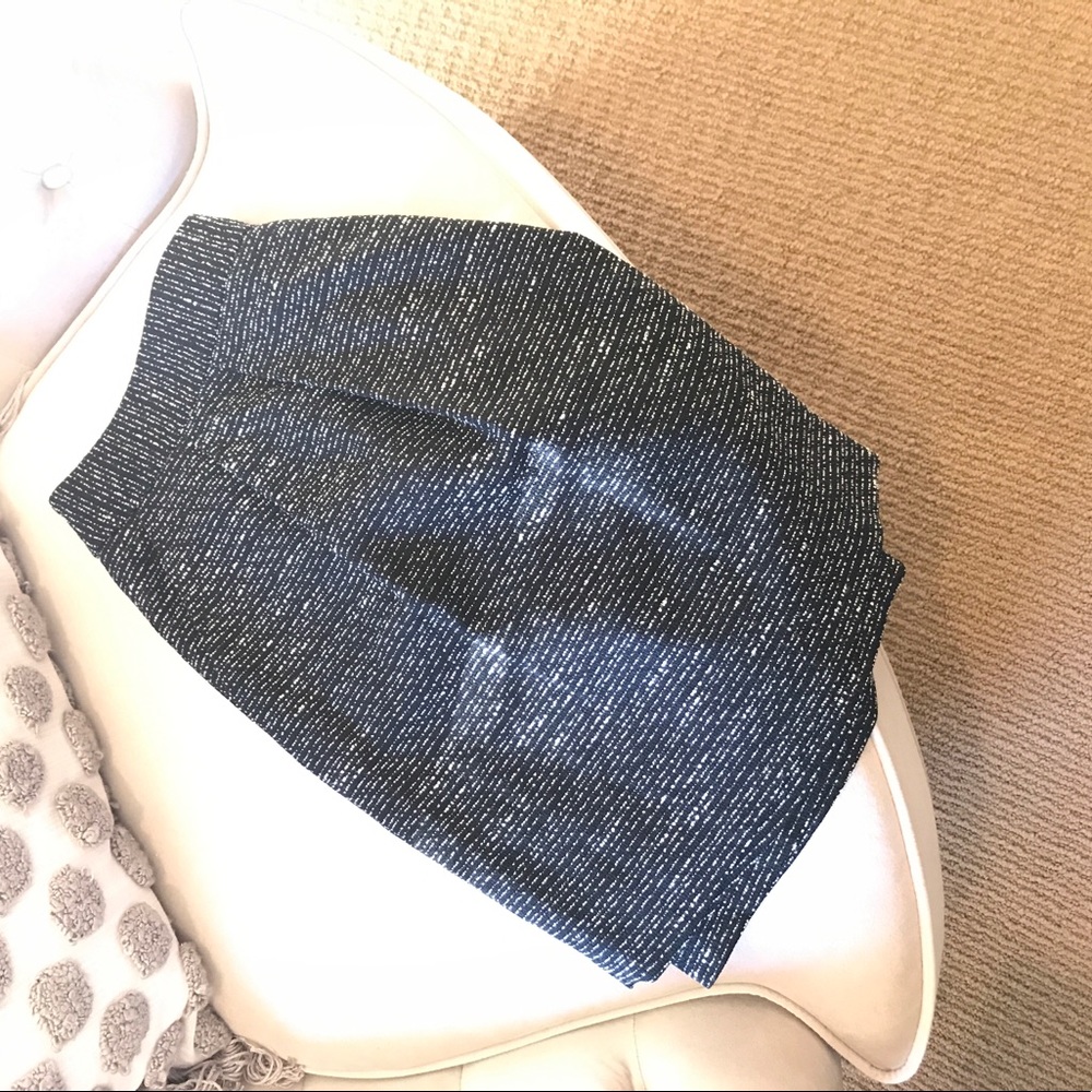 Brand new Halogen skirt