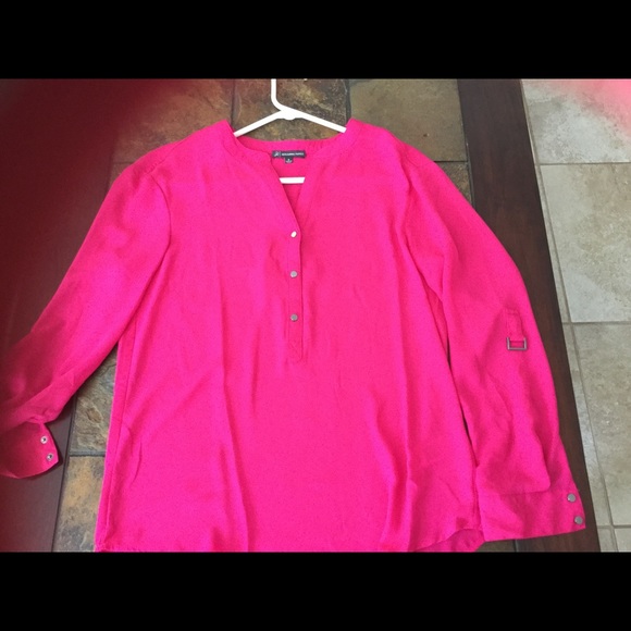 Top - Picture 6 of 6