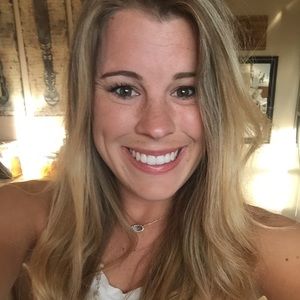 Meet your Posher, Kristen