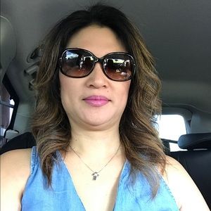 Meet your Posher, Noralyn