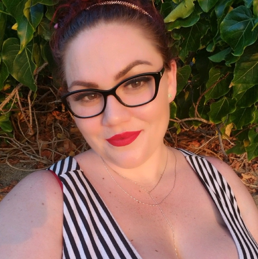 Meet your Posher, Linda