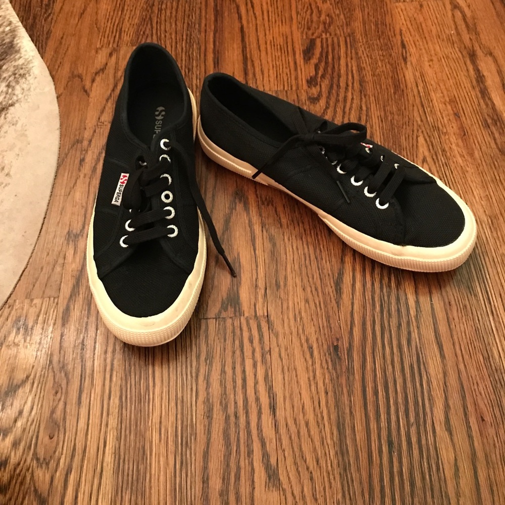 Superga sneakers