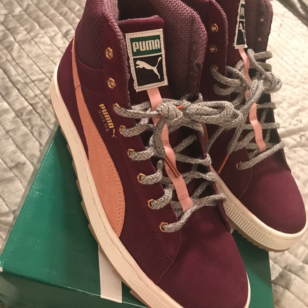 ‼️SALE‼️Purple Suede Pumas