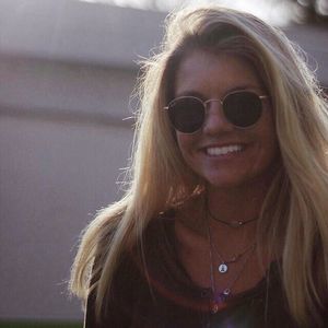 Meet your Posher, Aislin