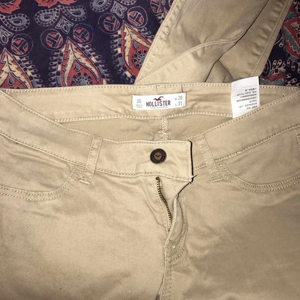 Hollister khaki pants
