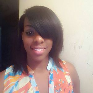 Meet your Posher, Kennesha