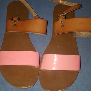 Girls sandals