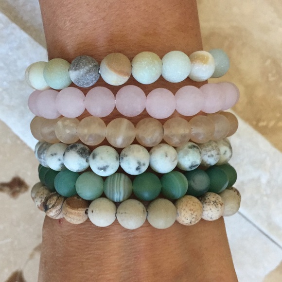 Leopard Jasper Stretch Bracelet - Picture 3 of 4