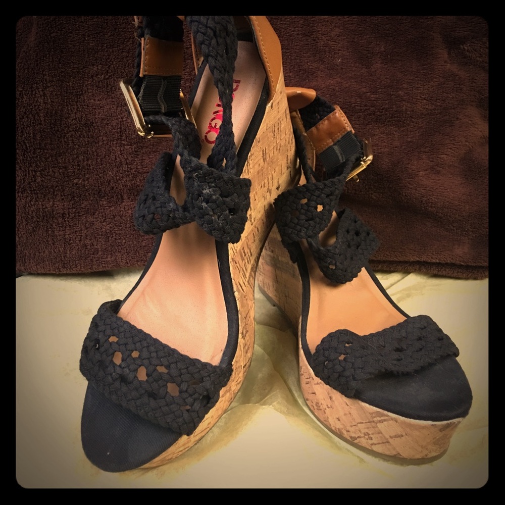 Wedges- shoes
