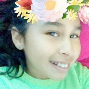 Meet your Posher, Evelyn