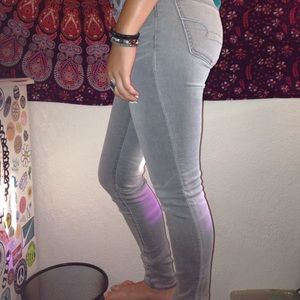 grey pants