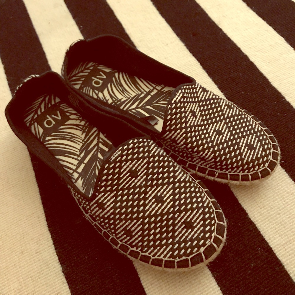Dolce Vita Espadrilles - LIKE NEW
