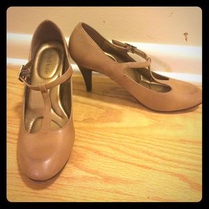 Brand New Tan/brown Mary Jane Pumps Size 7.5