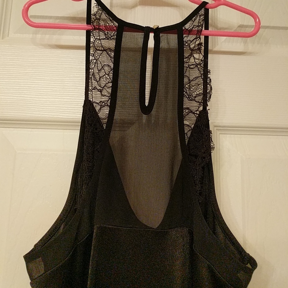 Black Razorback tank top - Picture 4 of 4