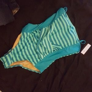 Bridge Hampton one piece