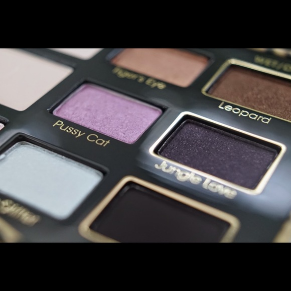 Too faced ๐ฑ cat eyes eye shadow palette NWTs! - Picture 5 of 8
