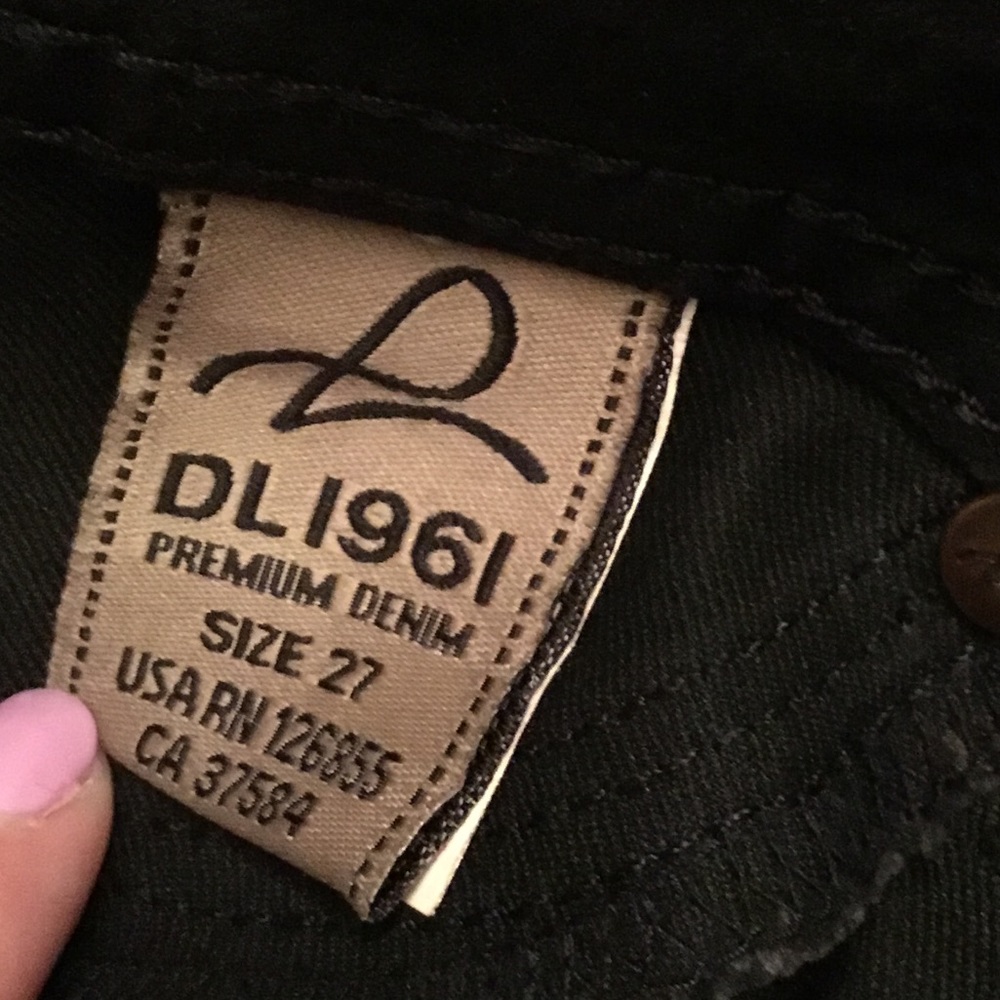 DL1961 Emma Coated Jeans, size 27 - Picture 5 of 5