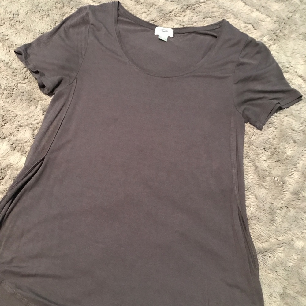 Old Navy Tulip hem top