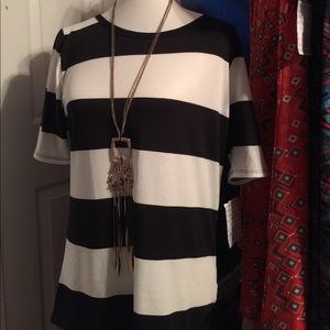 Lularoe NWT Gigi
