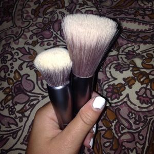 makeup brushes
