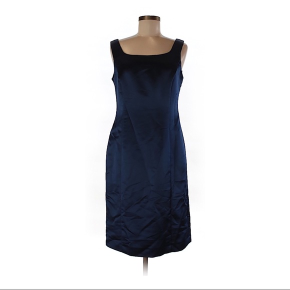 ❌SOLD❌ Armani Collezioni - Cocktail Dress - Size 8 - Picture 2 of 8