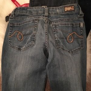 Refuge jeans