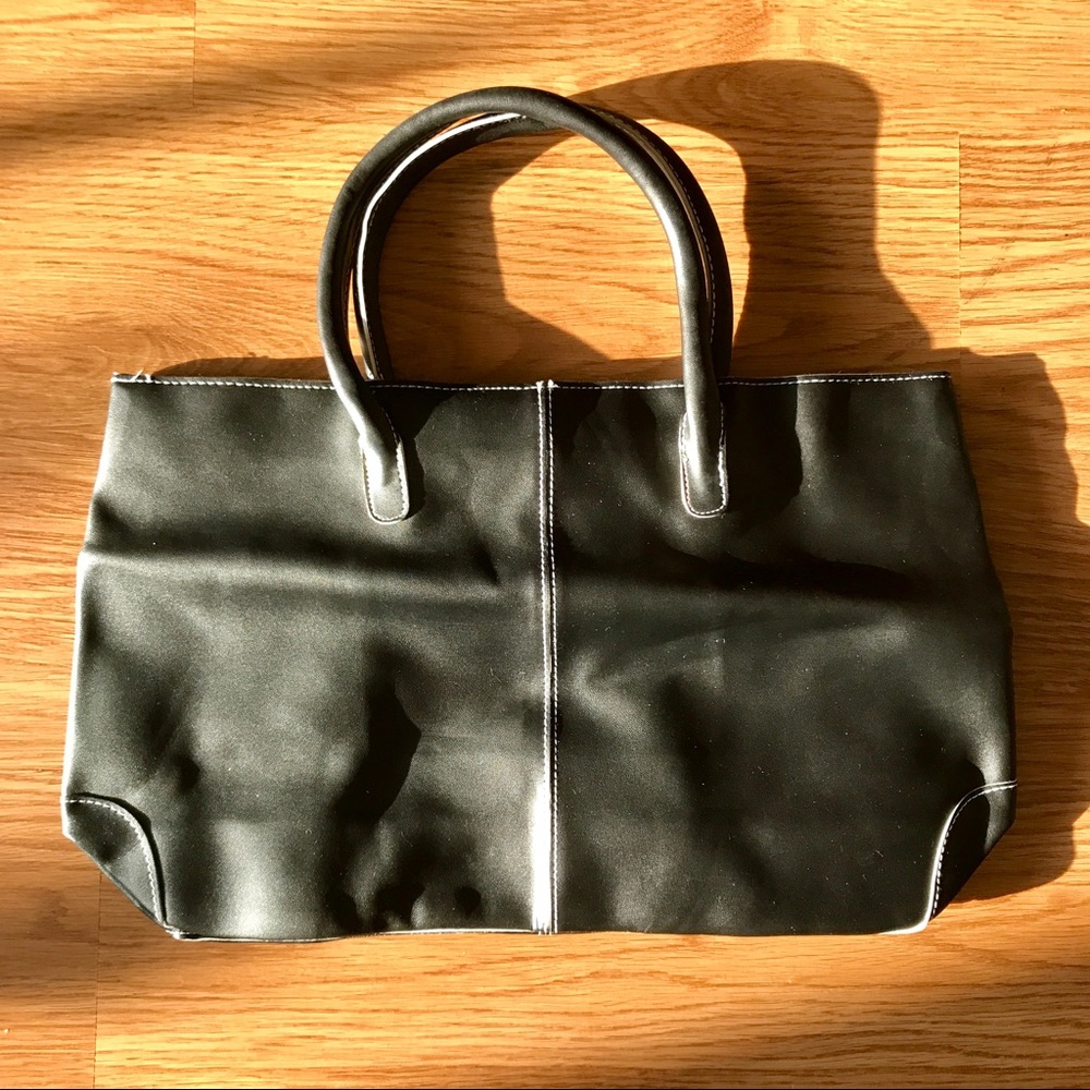 DEEP DISCOUNT DEAL BRAND NEW black shoulder bag