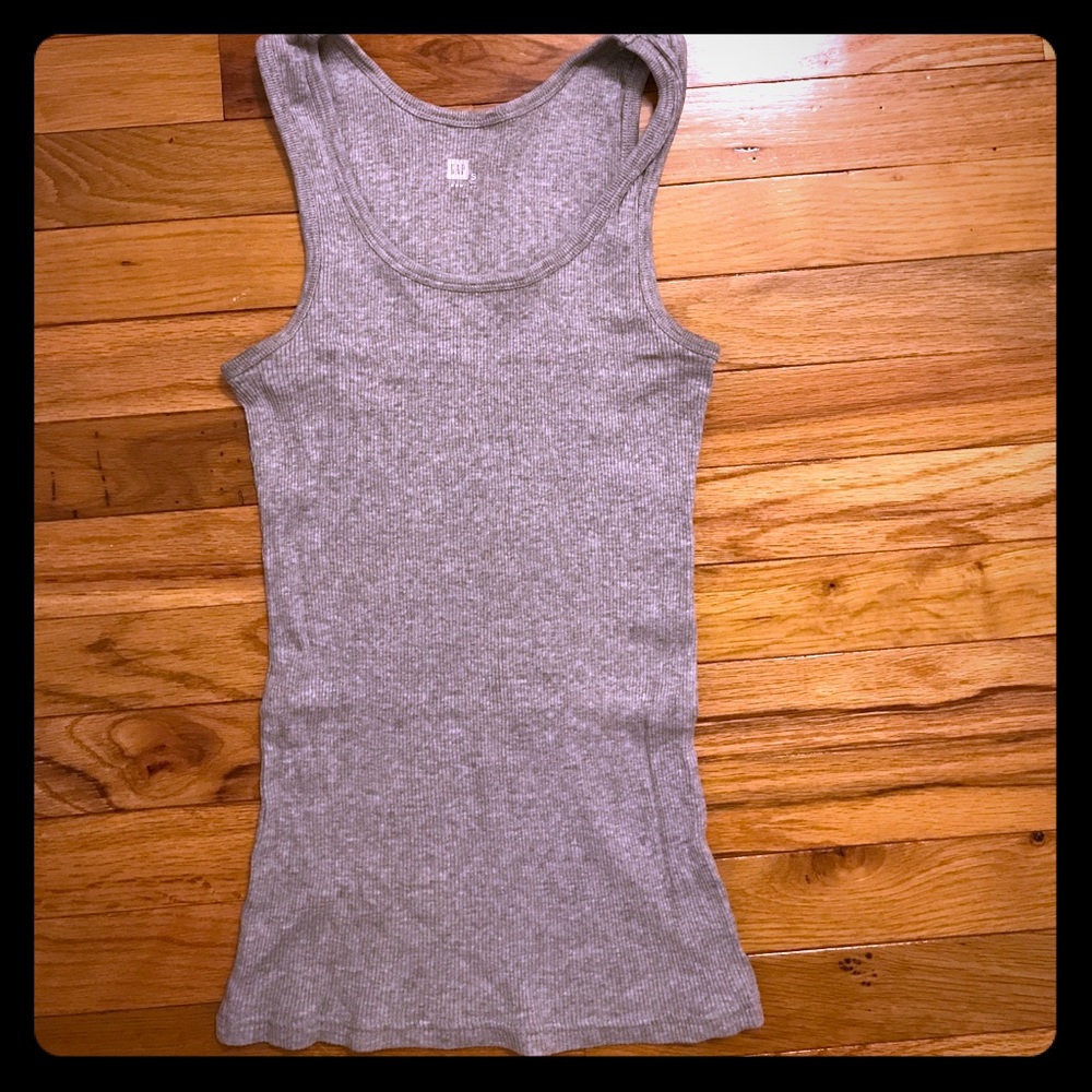 GAP gray tank