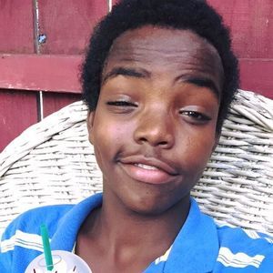 Meet your Posher, Abdikader